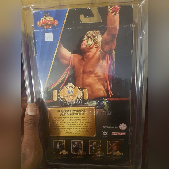 Ultimate Warrior Hall of Champions Elite Figure - Picture 2 of 2